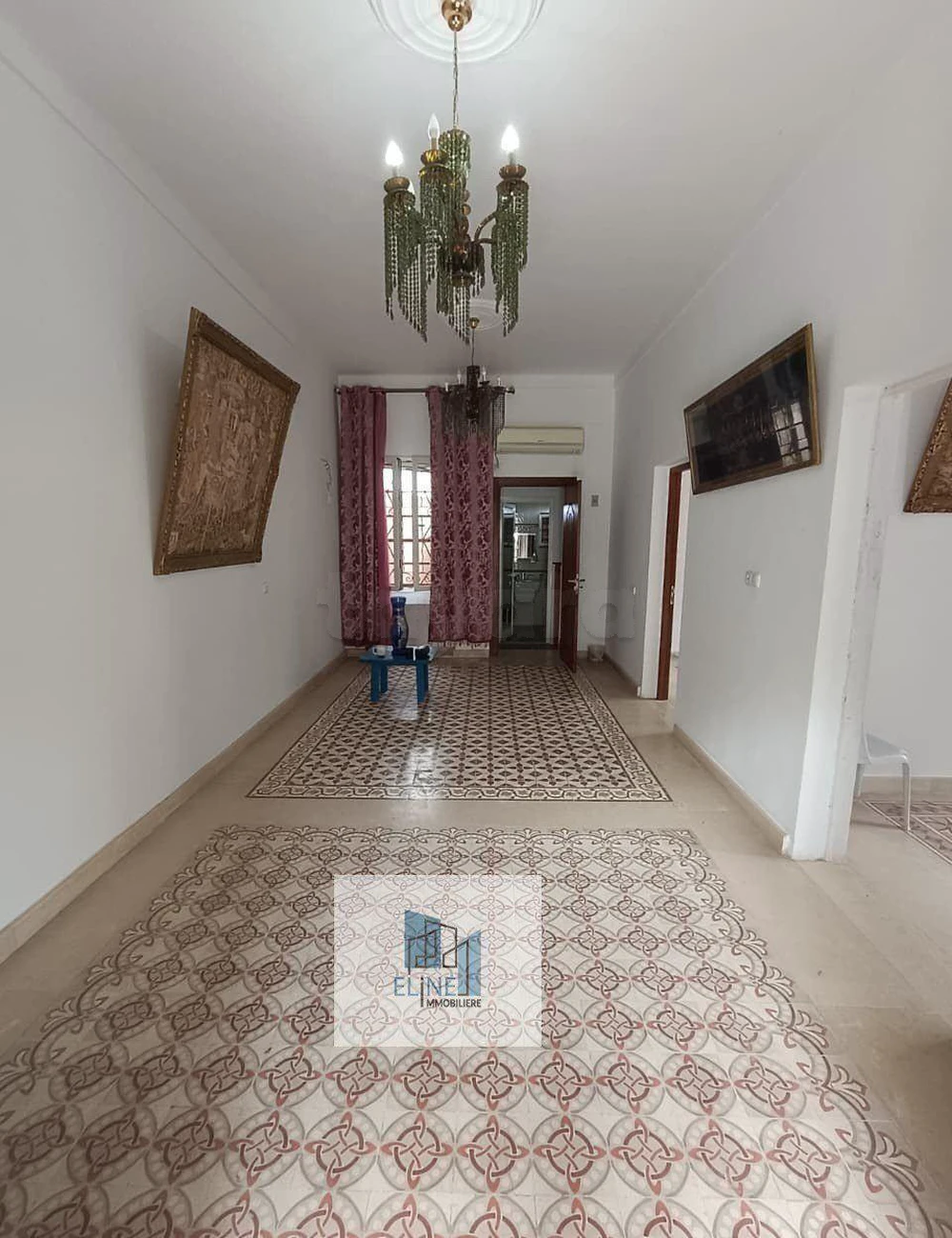 VILLA A MEGRINE COTEAUX TEL 54794673