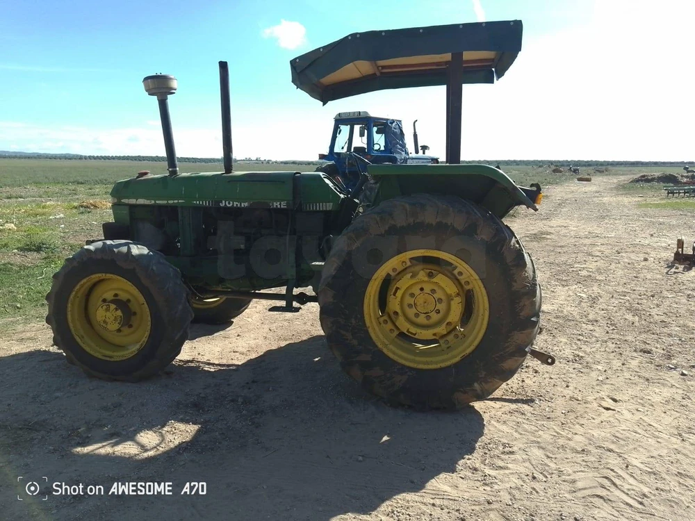 Tracteur agricole