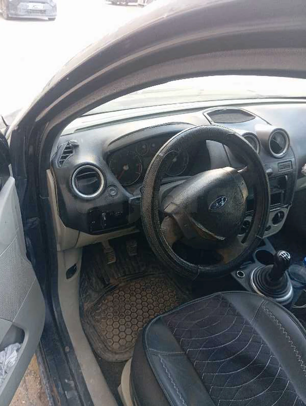 Carte voiture Ford Fiesta