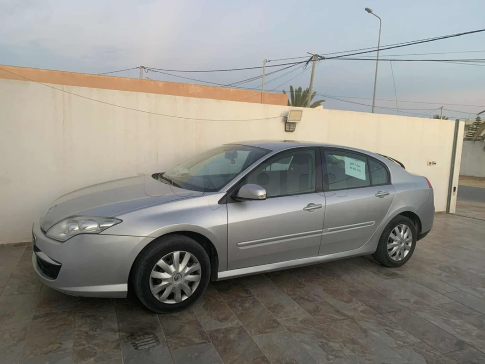 Carte voiture Renault Laguna