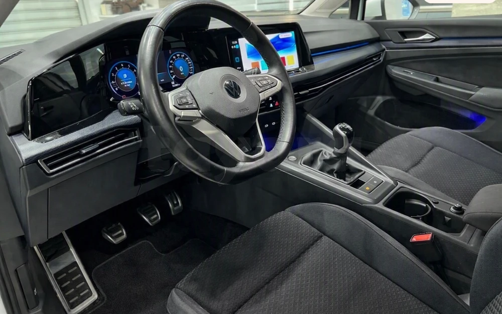 Volkswagen Golf 8