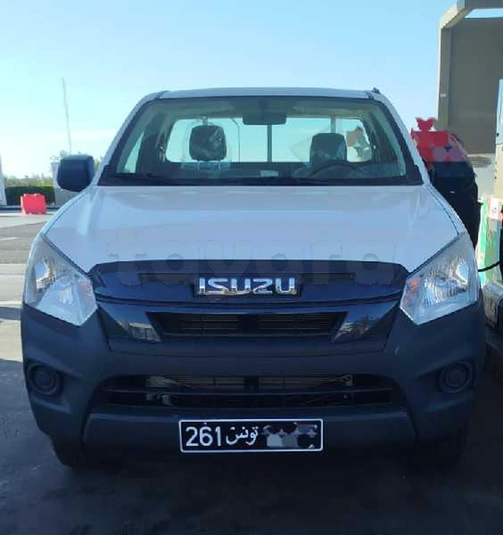 Carte voiture Isuzu D-Max
