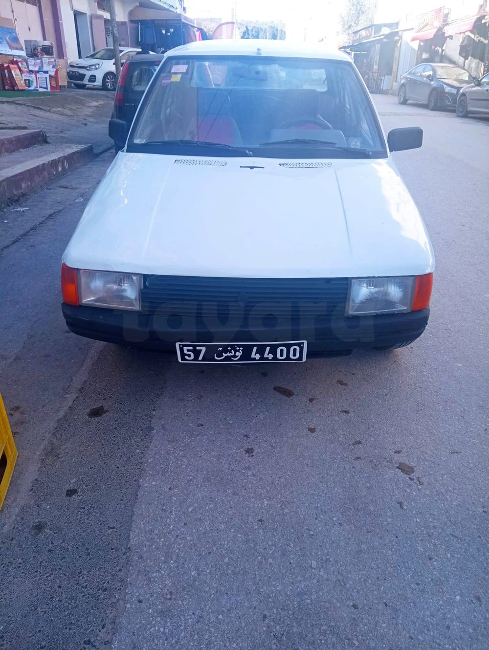 Renault R9
