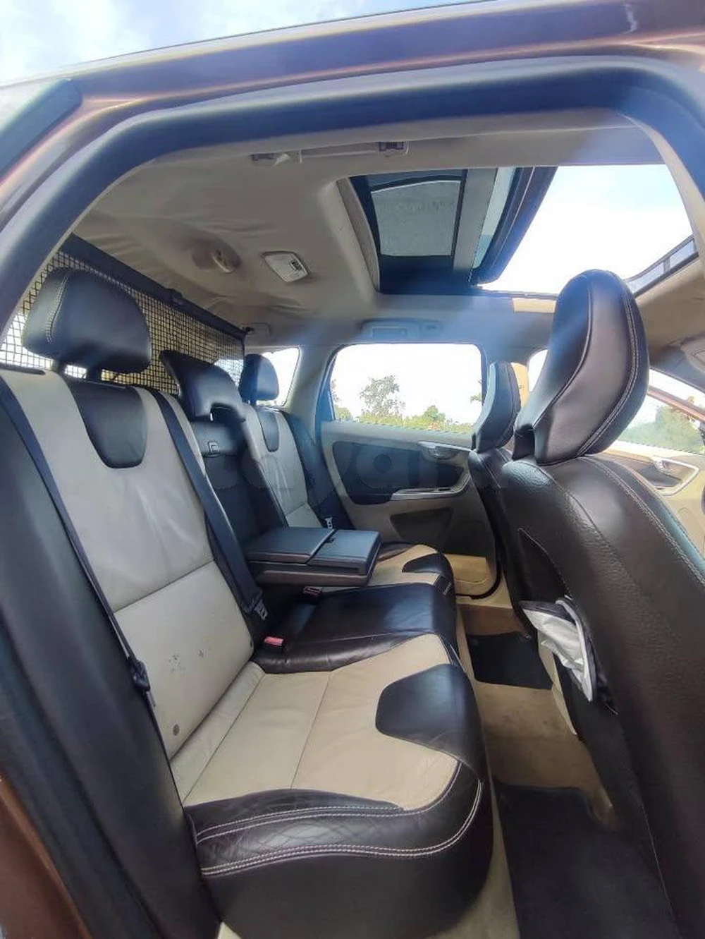 Carte voiture Volvo XC60