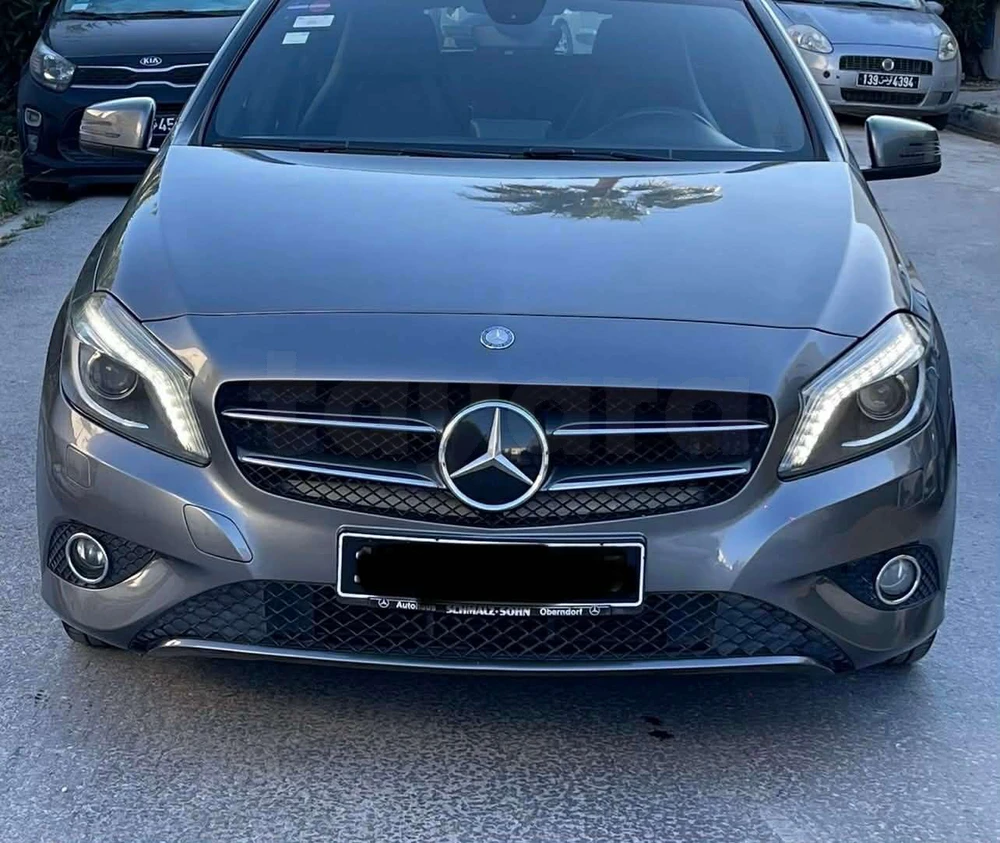 Carte voiture Mercedes-Benz Classe A