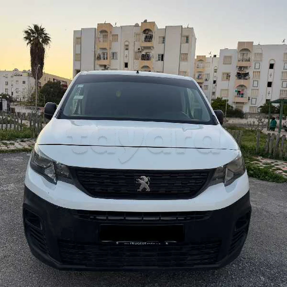 Carte voiture Peugeot Partner