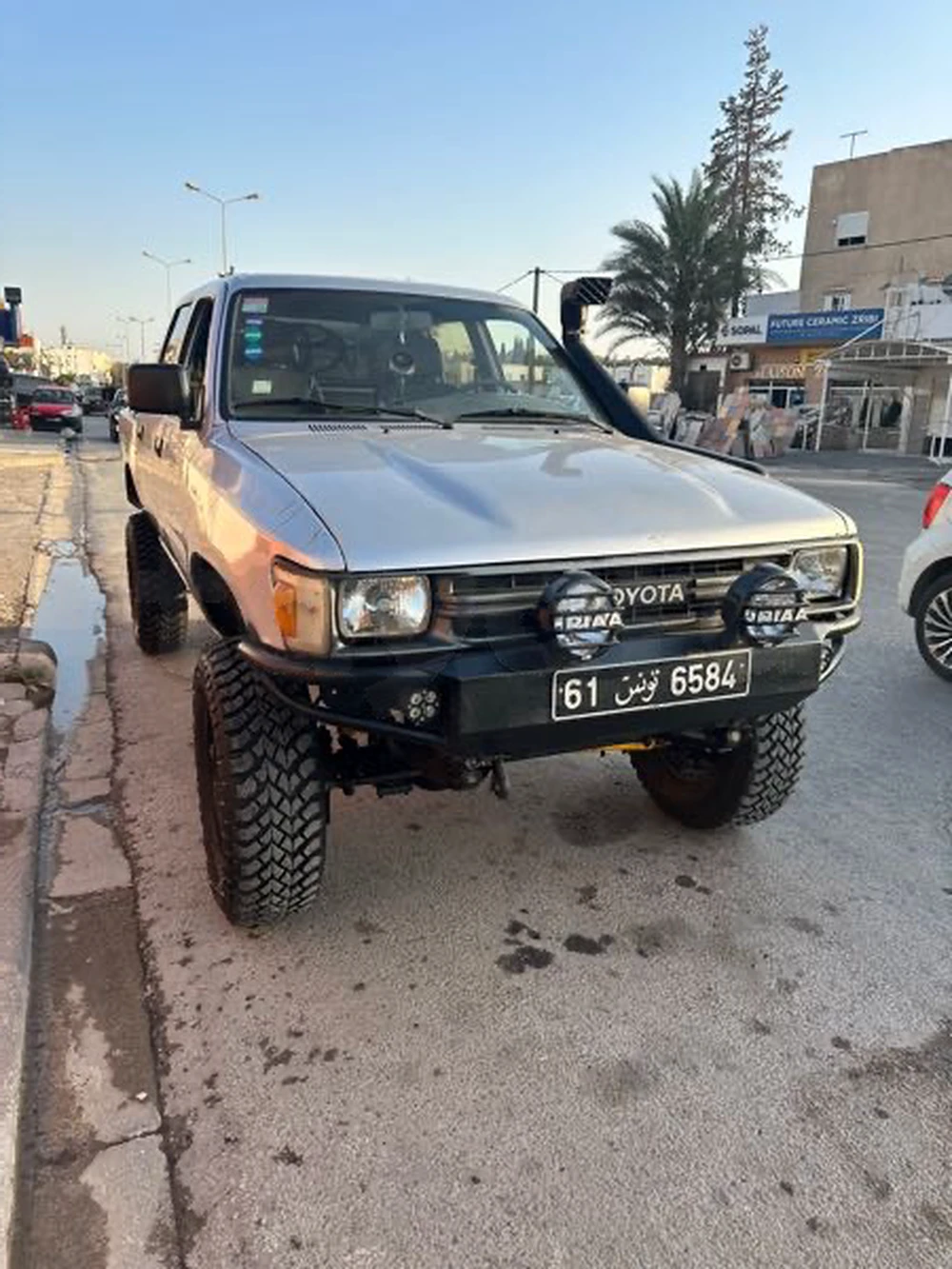 Carte voiture Toyota Hilux