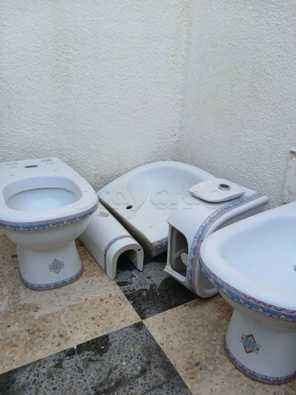 Ensemble sanitaire complet en céramique