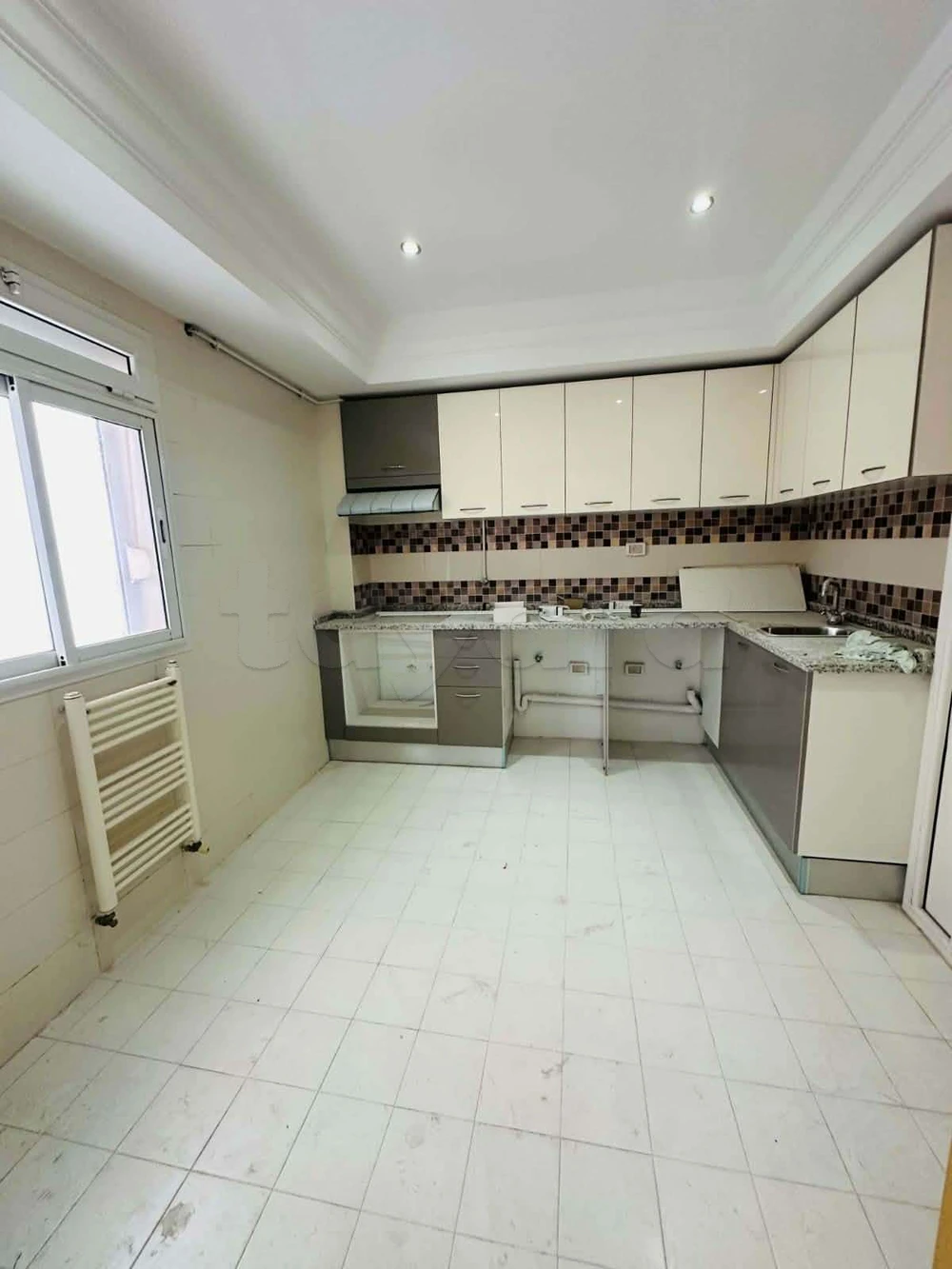 🏡 À VENDRE – Appartement S+2 neuf direct promoteur à El Menzah 7 Bis