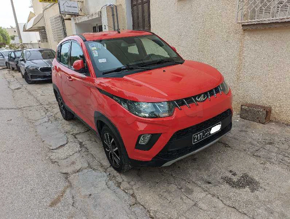 Carte voiture Mahindra Hover