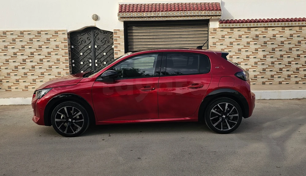 Carte voiture Peugeot 208