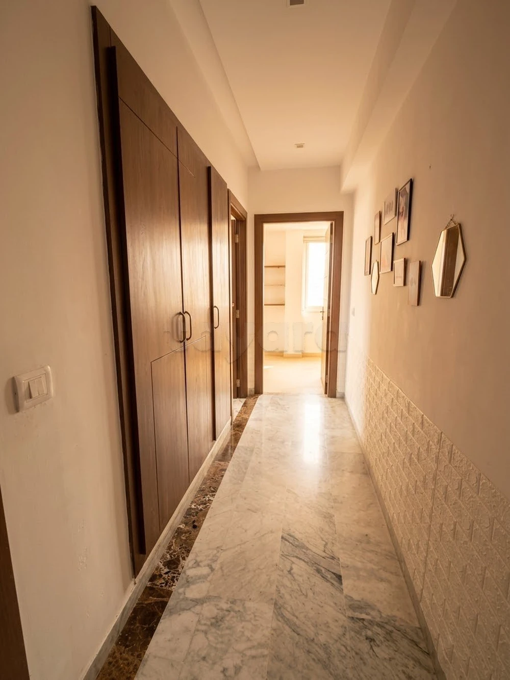 A vendre appartement S+3 sfax route manzel chaker km 3