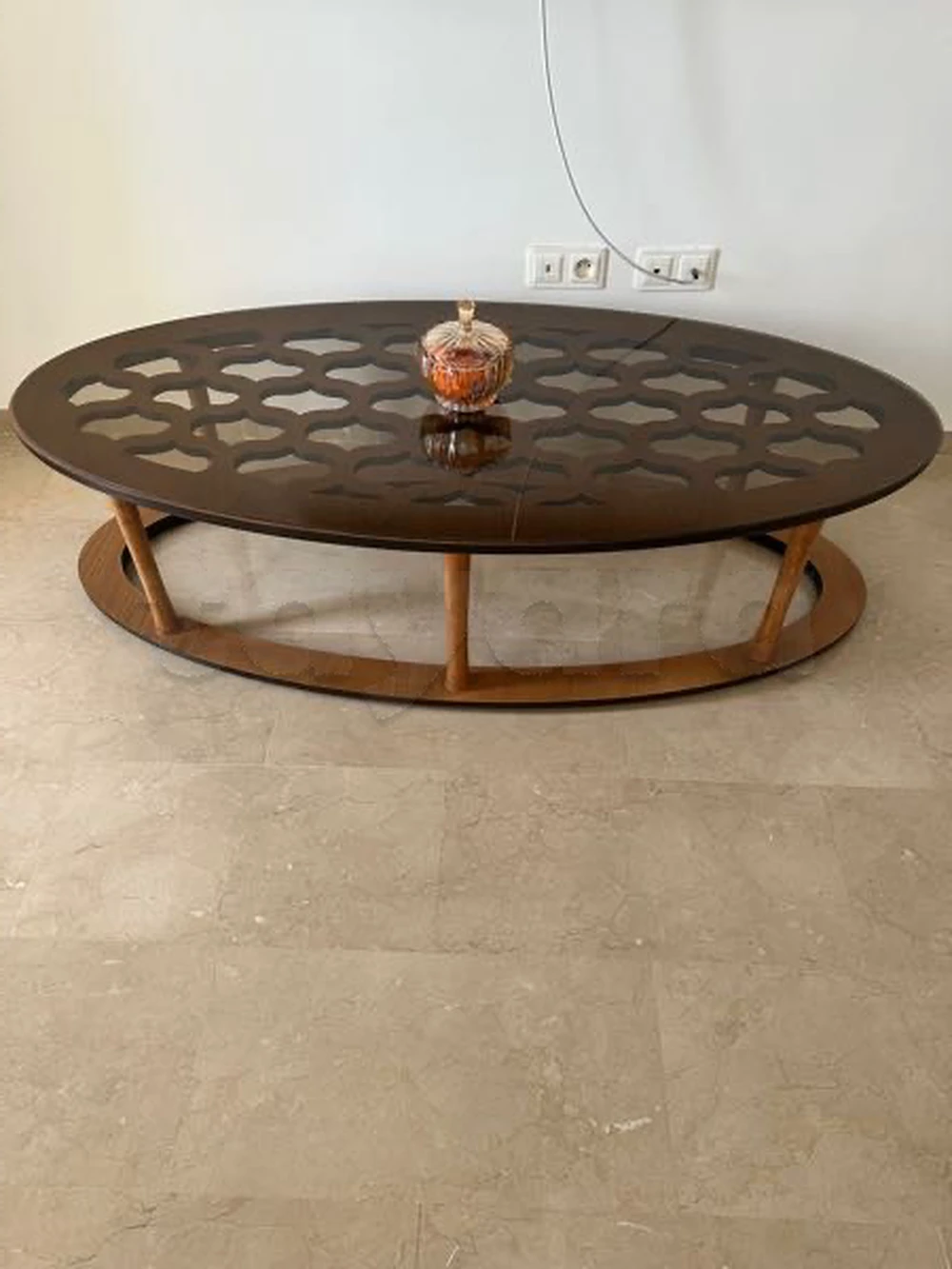 table salon