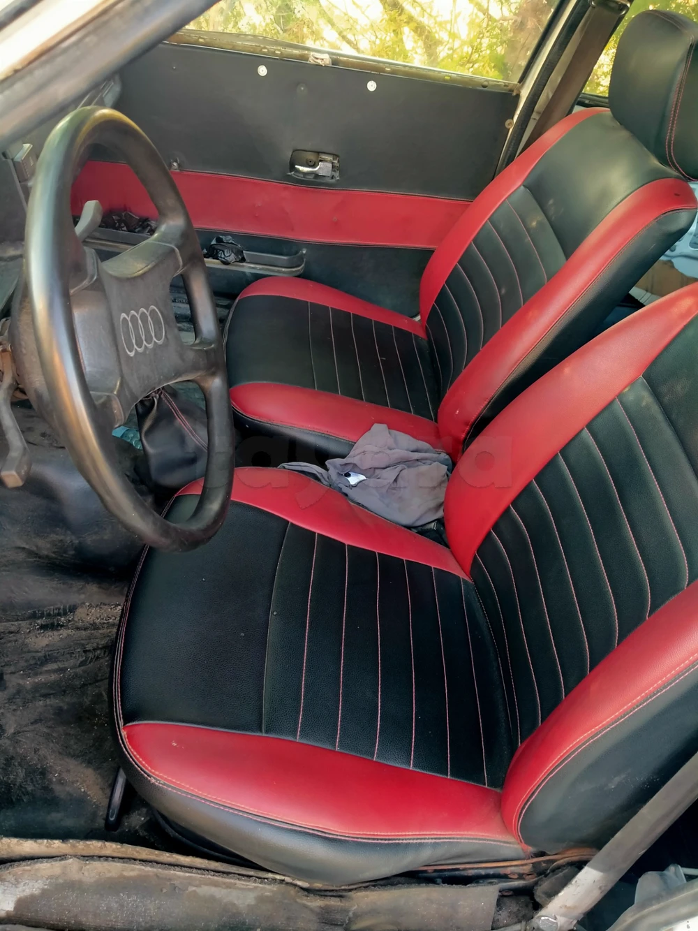 Audi 80