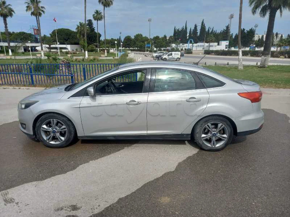 Carte voiture Ford Focus