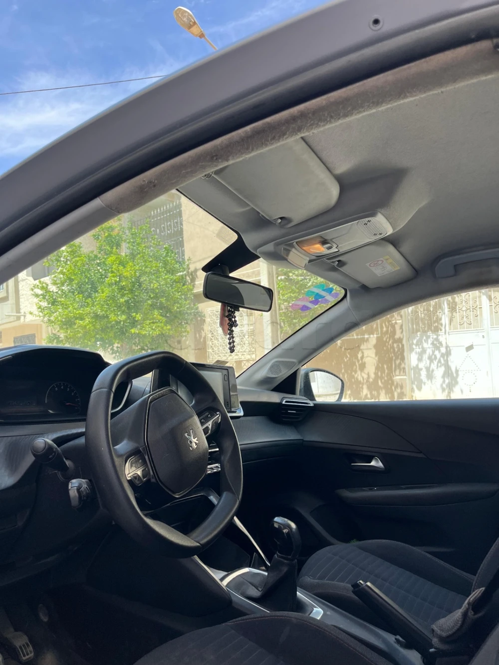 Carte voiture Peugeot 208