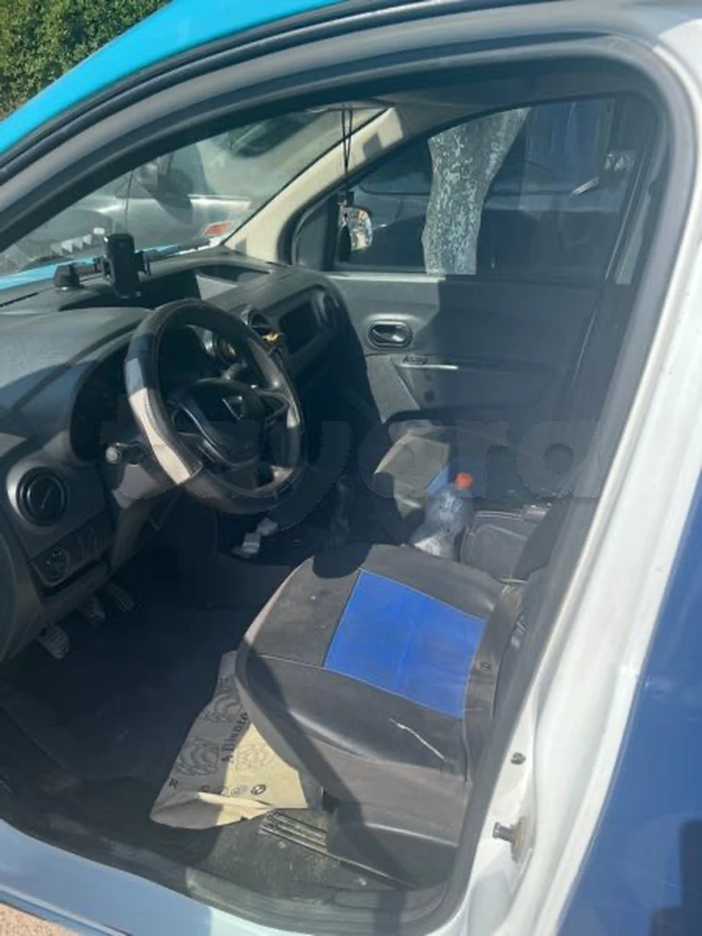 Carte voiture Dacia Dokker