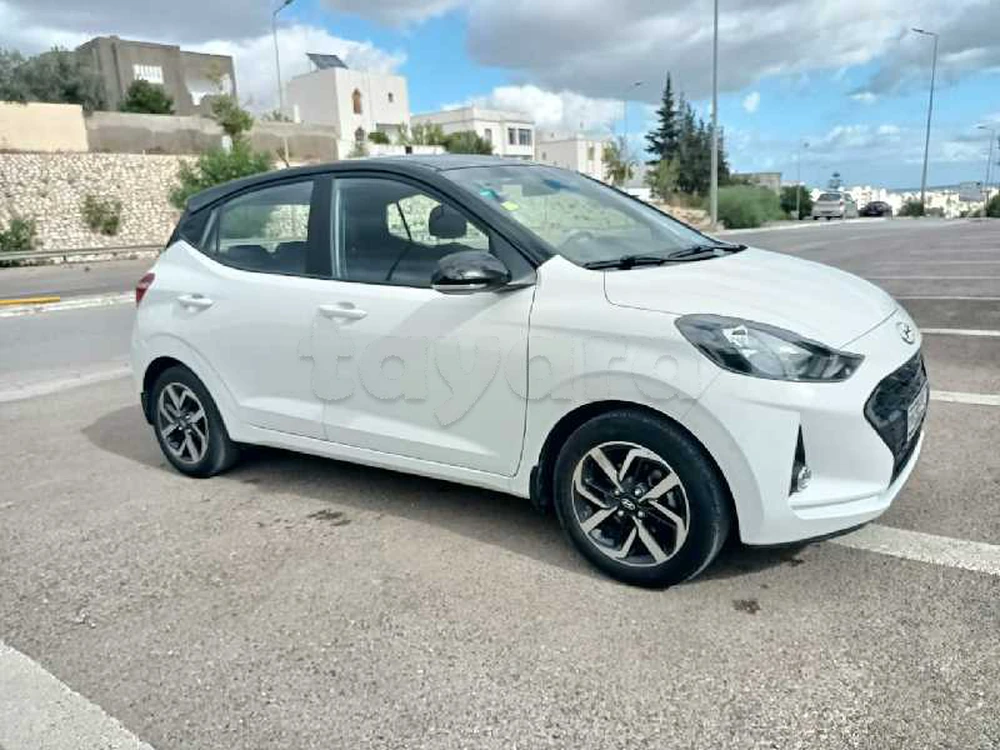 Carte voiture Hyundai i10