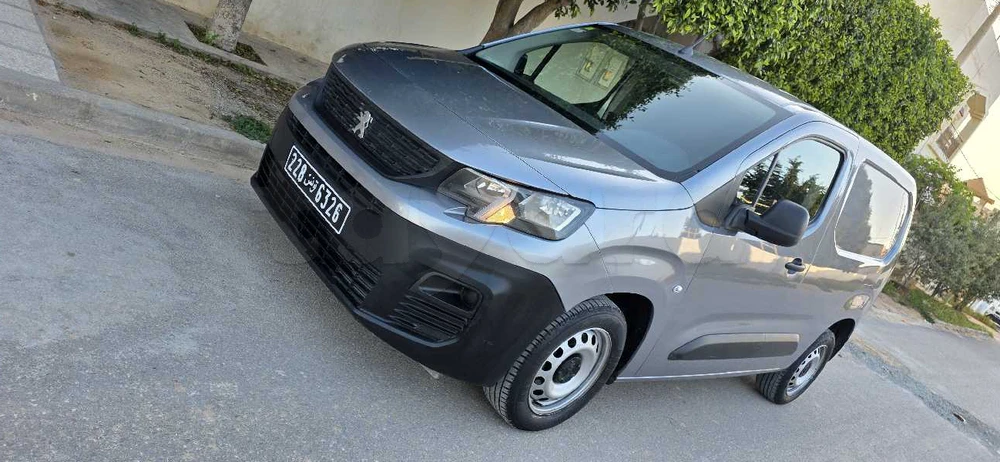 Carte voiture Peugeot Partner