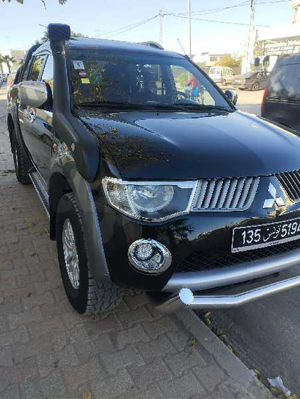 Mitsubishi L200