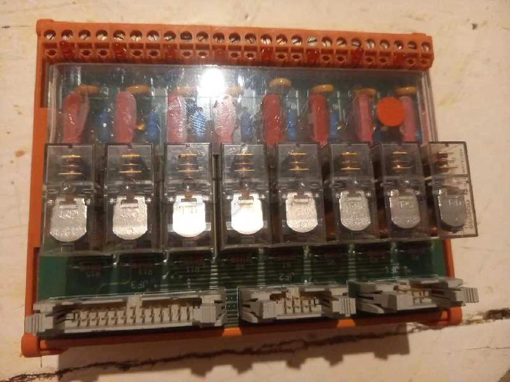 À vendre – Modules relais industriels OMRON
Modules industriels
21551869