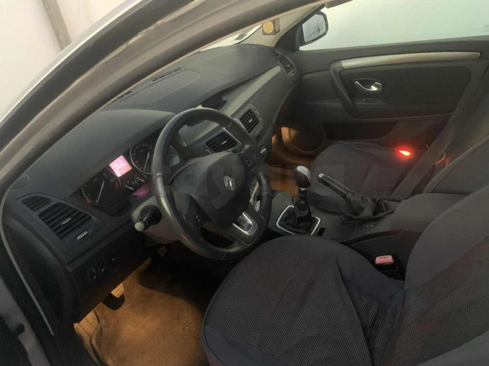 Renault Laguna