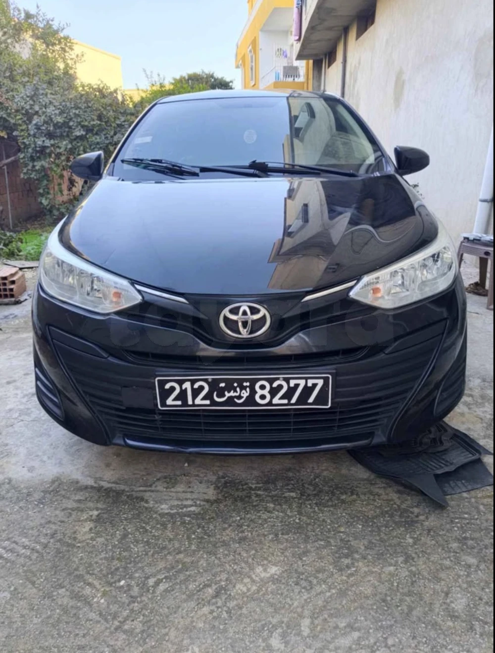 Carte voiture Toyota Yaris Verso