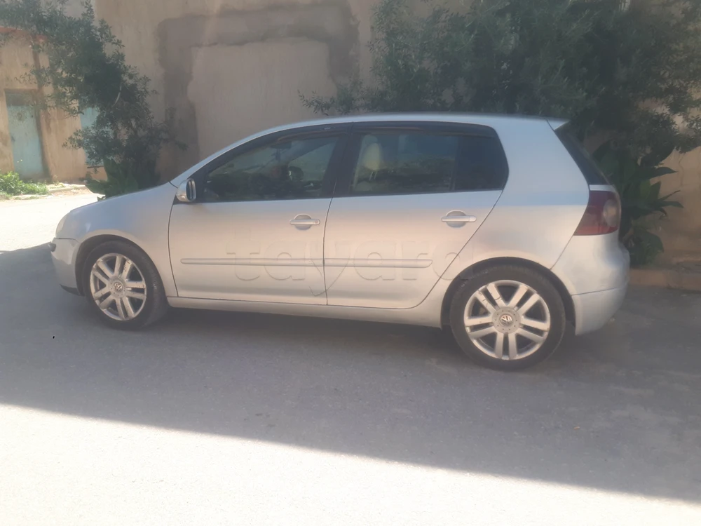 Carte voiture Volkswagen Golf 5