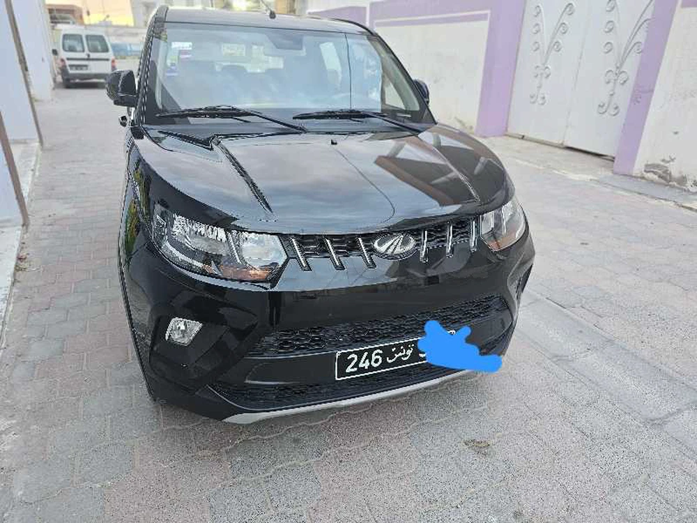 Mahindra Hover