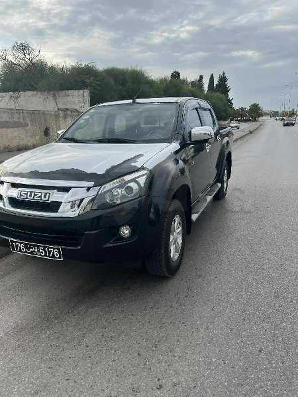 Carte voiture Isuzu D-Max