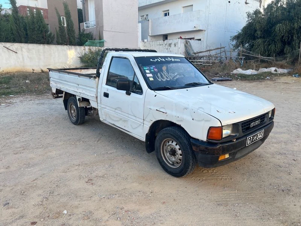 Isuzu Landwind