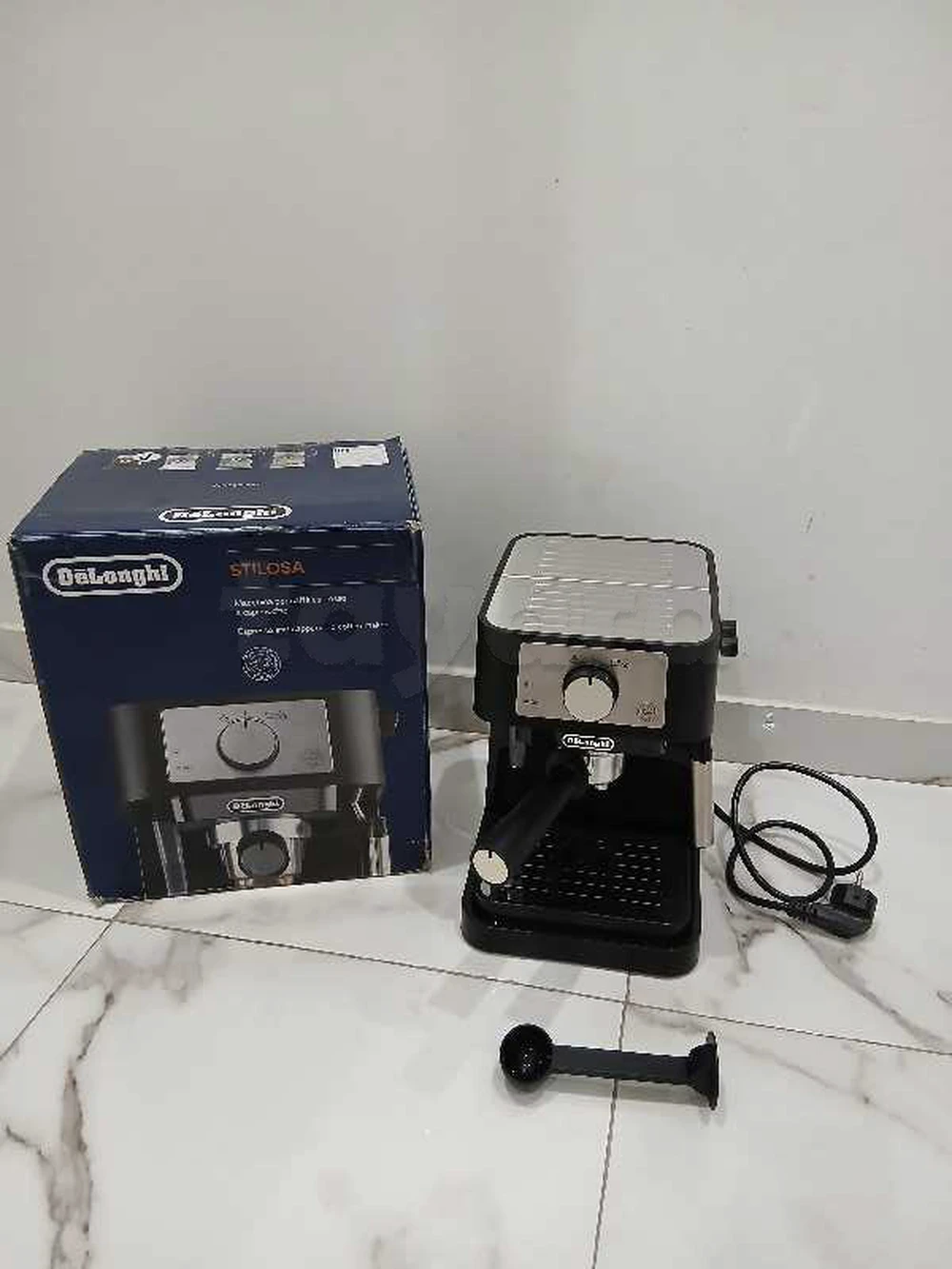 machine Café Delonghi STILOSA importé état comme neuf