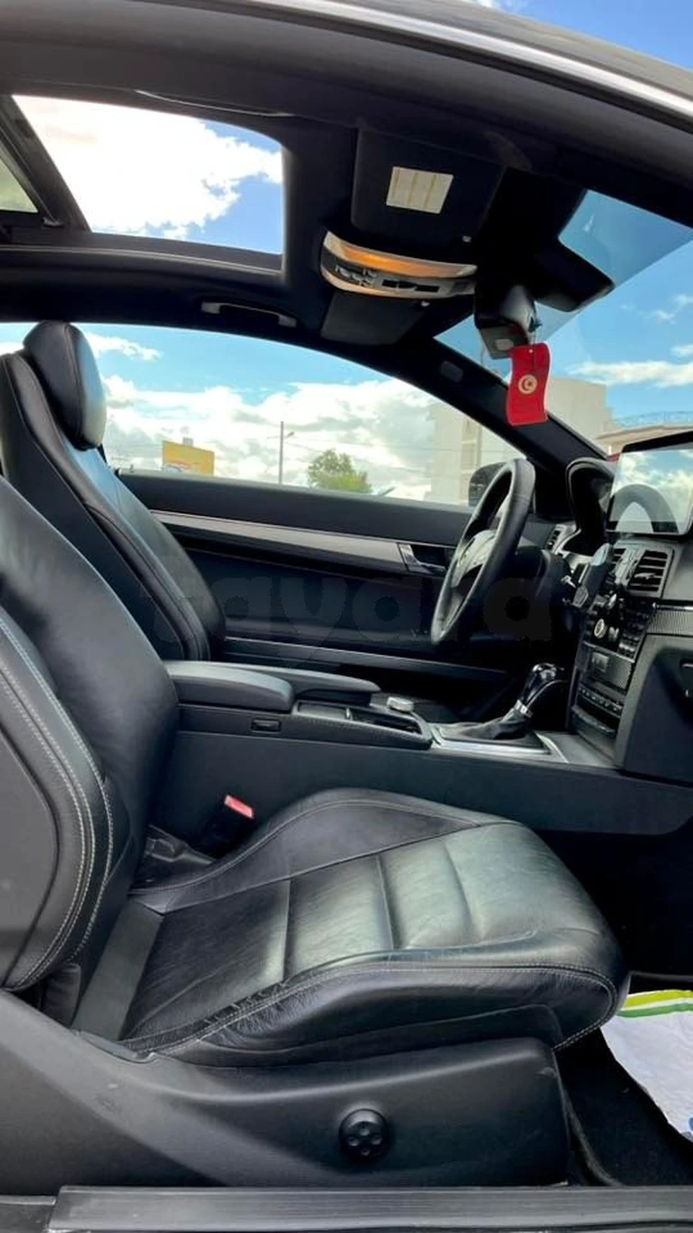 Carte voiture Mercedes-Benz Classe E