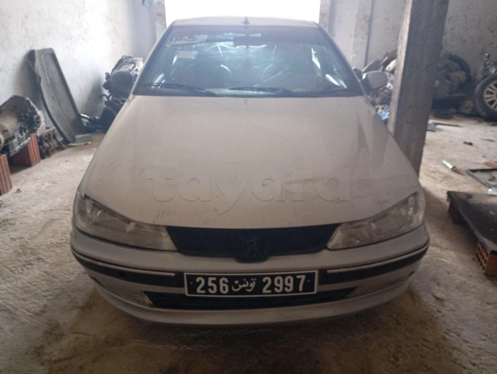 Peugeot 406