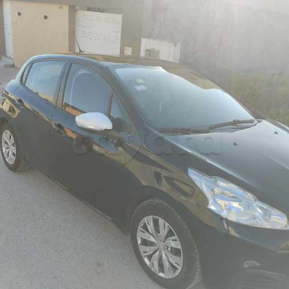 Carte voiture Peugeot 208