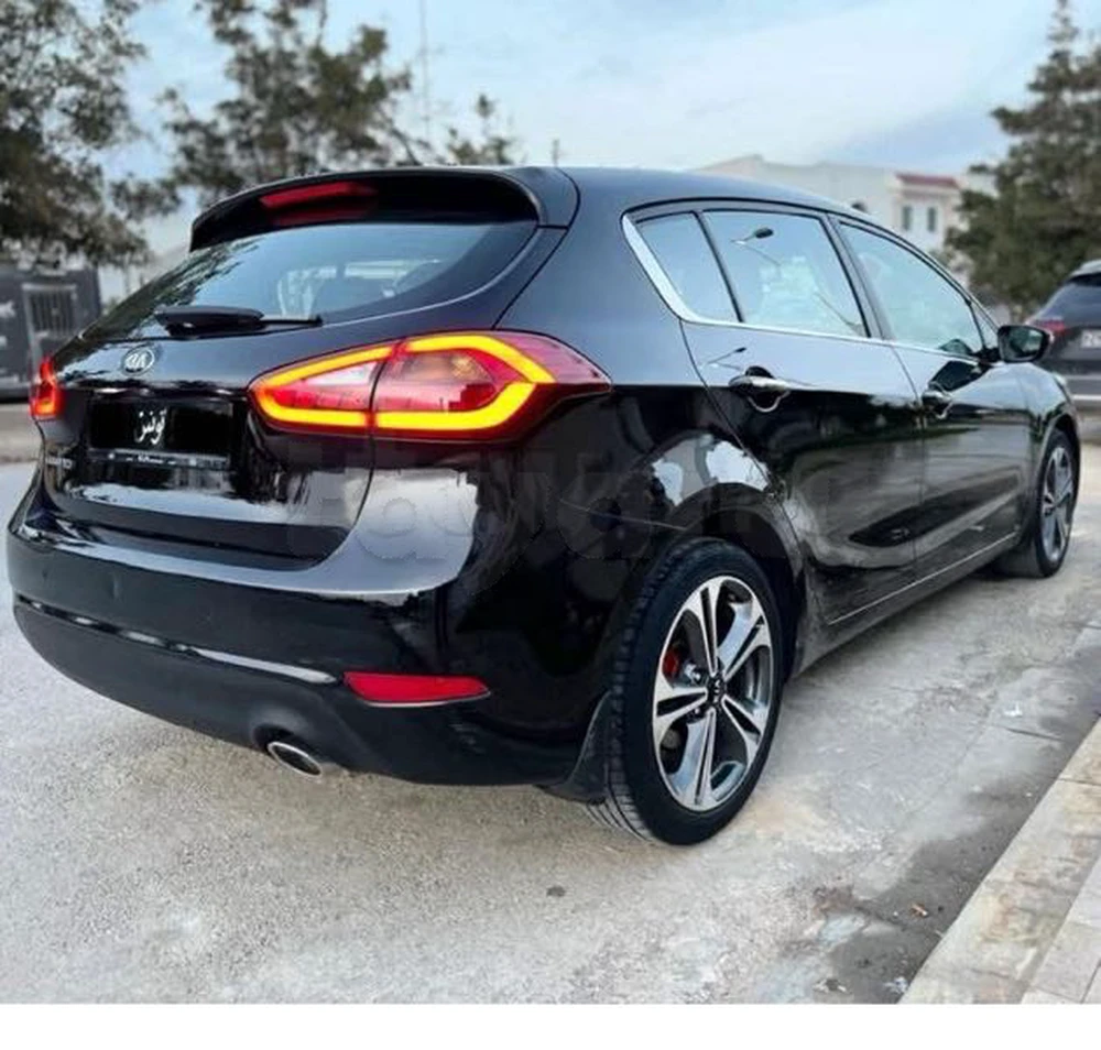 Carte voiture Kia Cerato