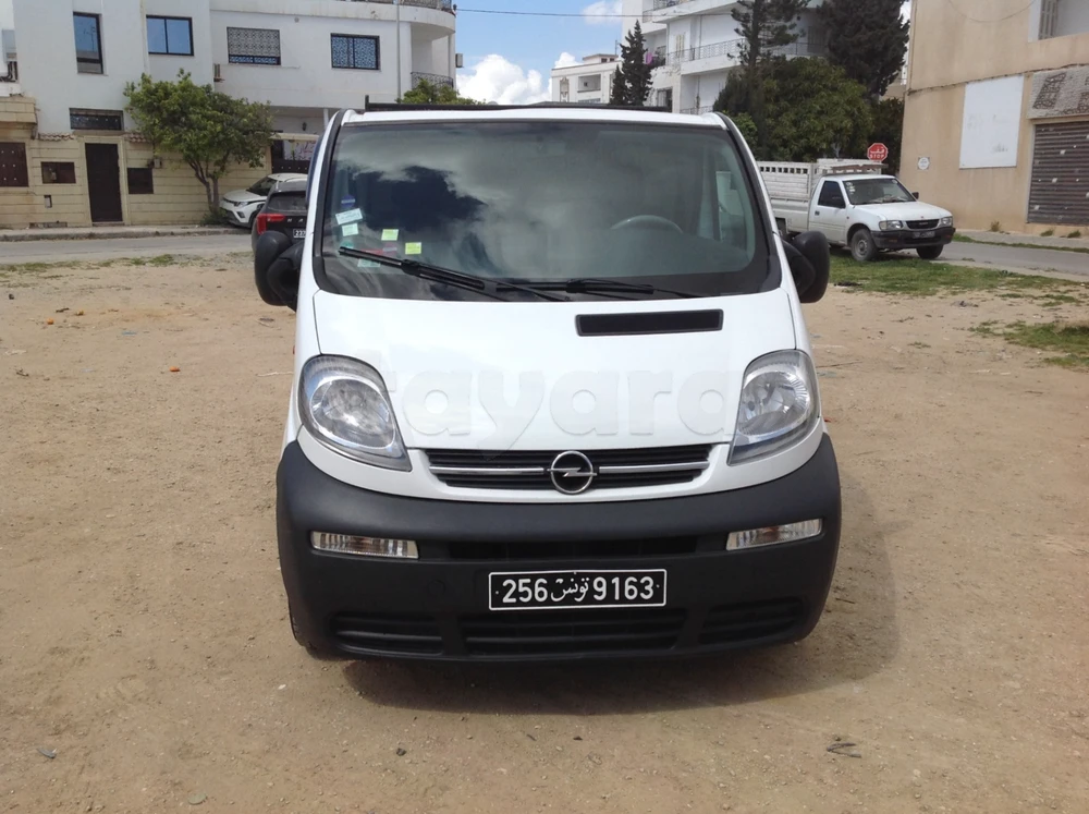 Carte voiture Opel Vivaro