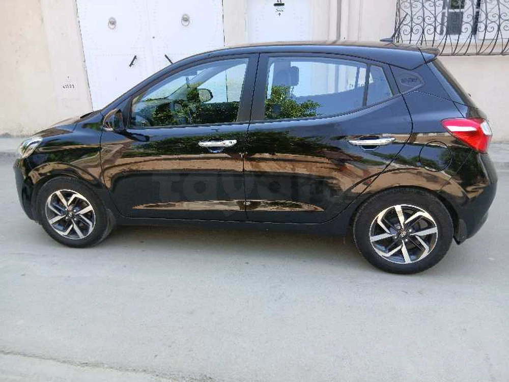 Carte voiture Hyundai i10