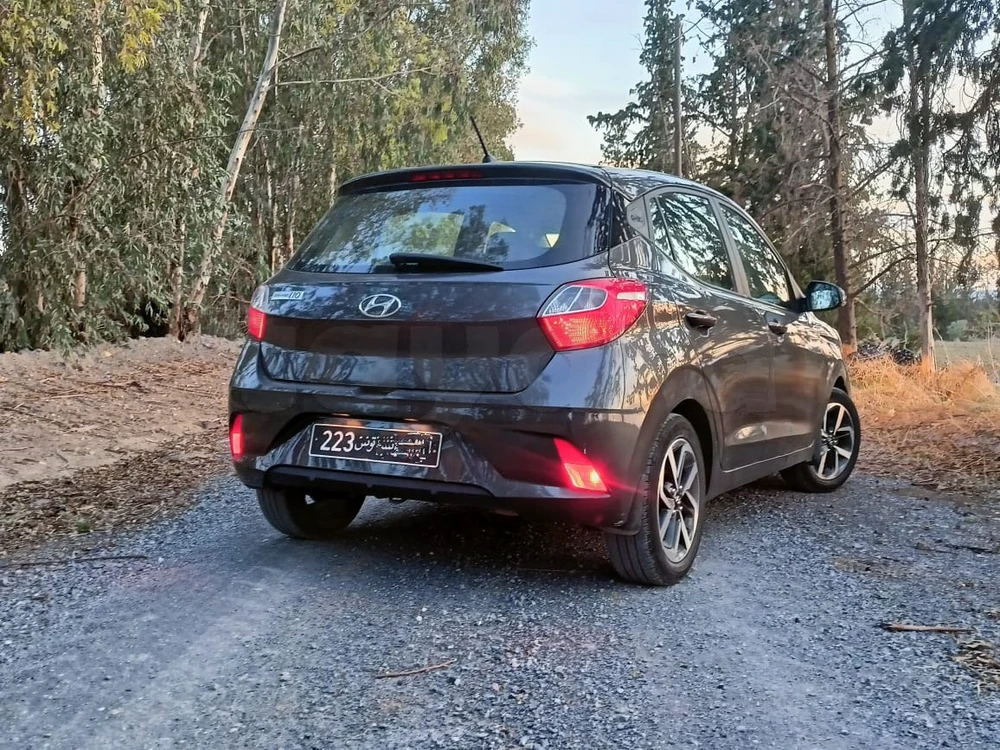 Carte voiture Hyundai i10