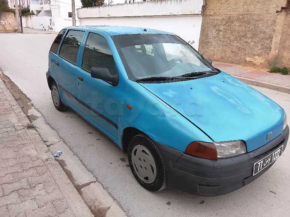 Carte voiture Fiat Punto