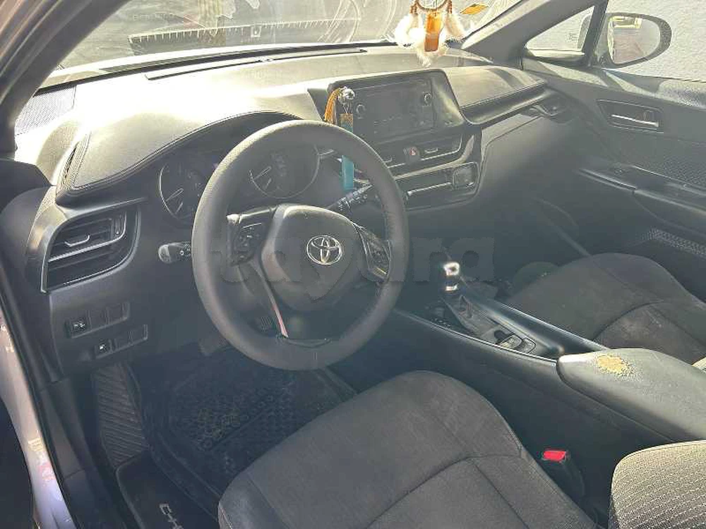 Carte voiture Toyota C-HR