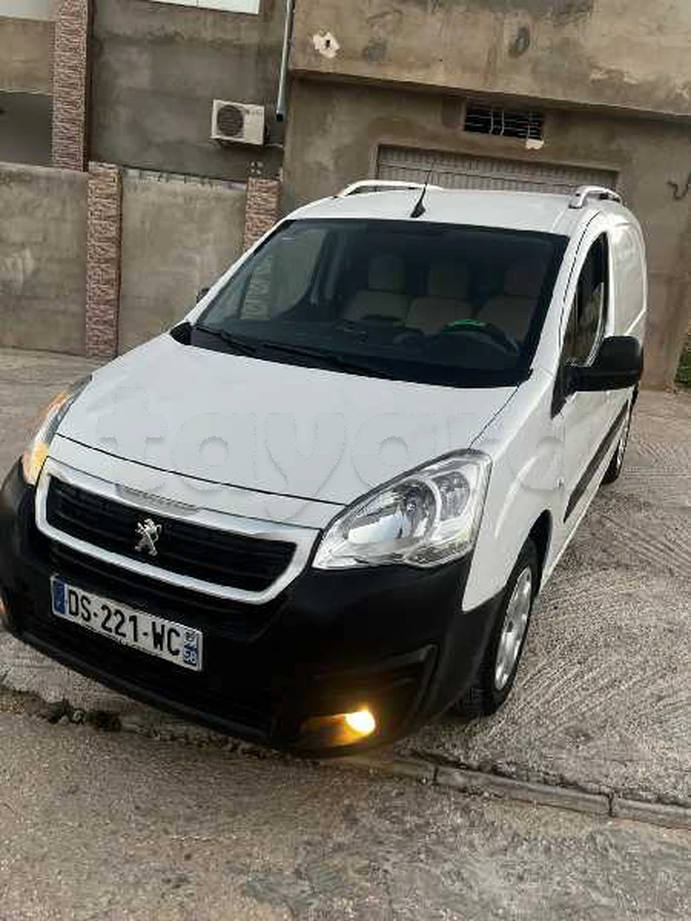 Carte voiture Peugeot Partner