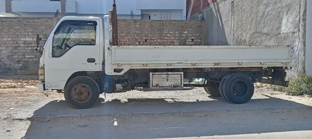 Isuzu Trooper