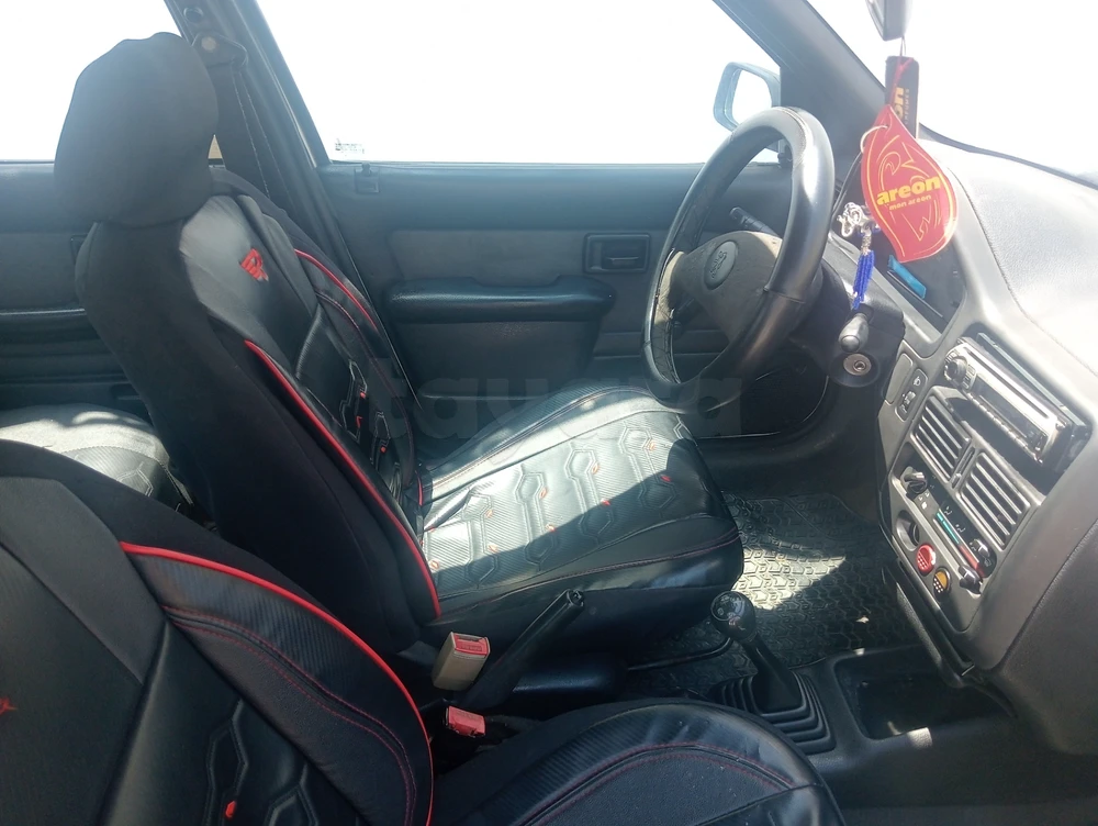 Peugeot 106
