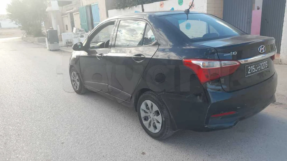 Carte voiture Hyundai i10