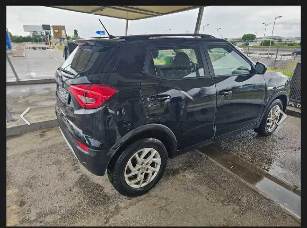 Mahindra Hover
