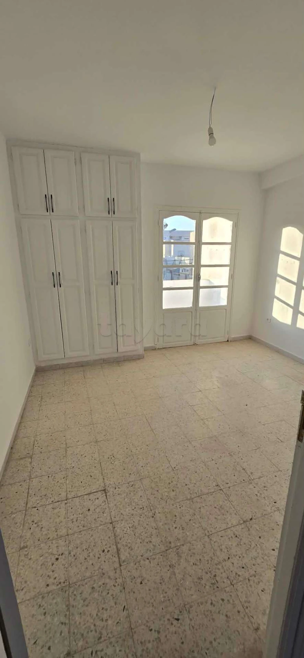 Etage de villa à louer à Borj Louzir