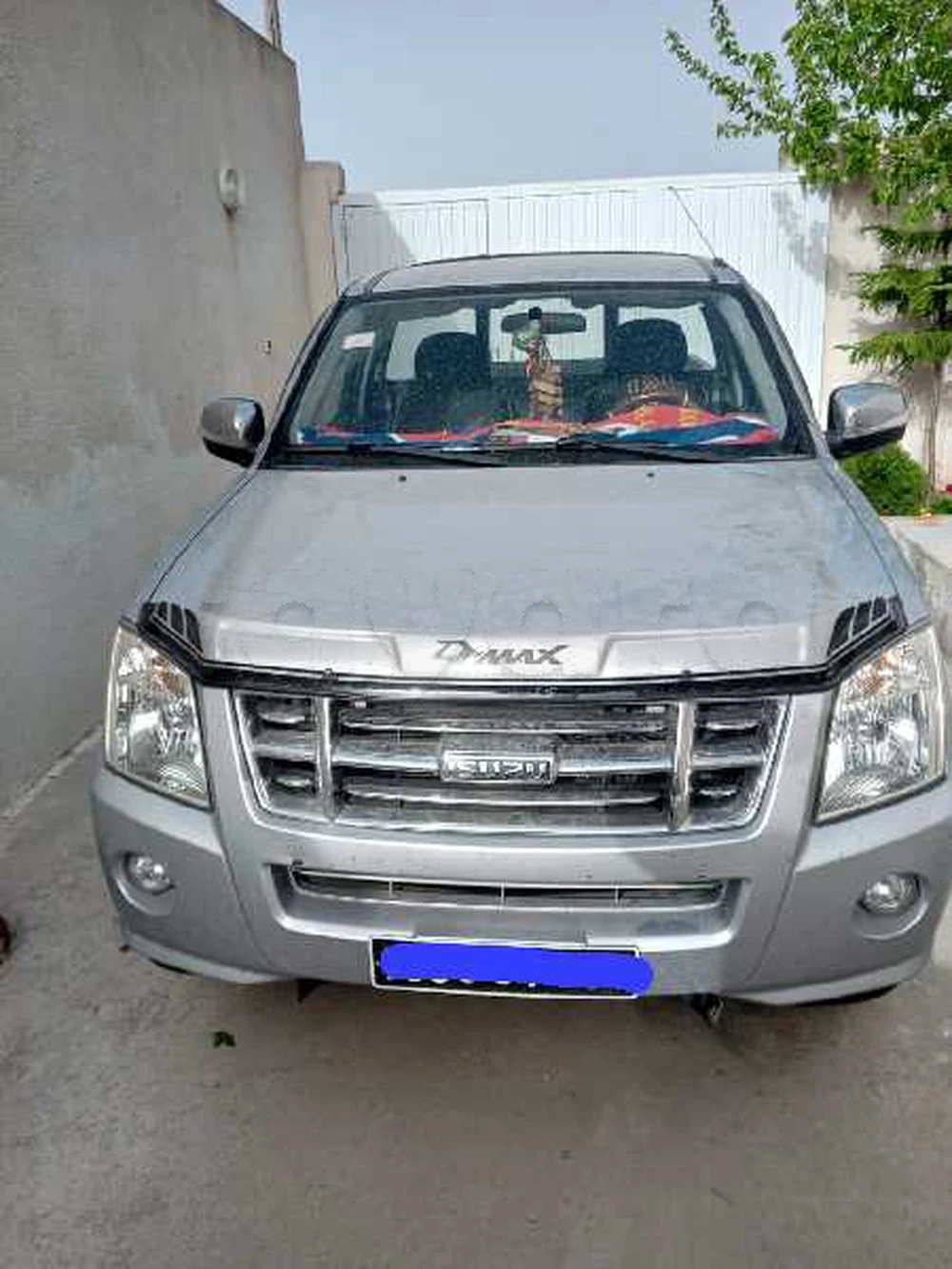 Carte voiture Isuzu D-Max