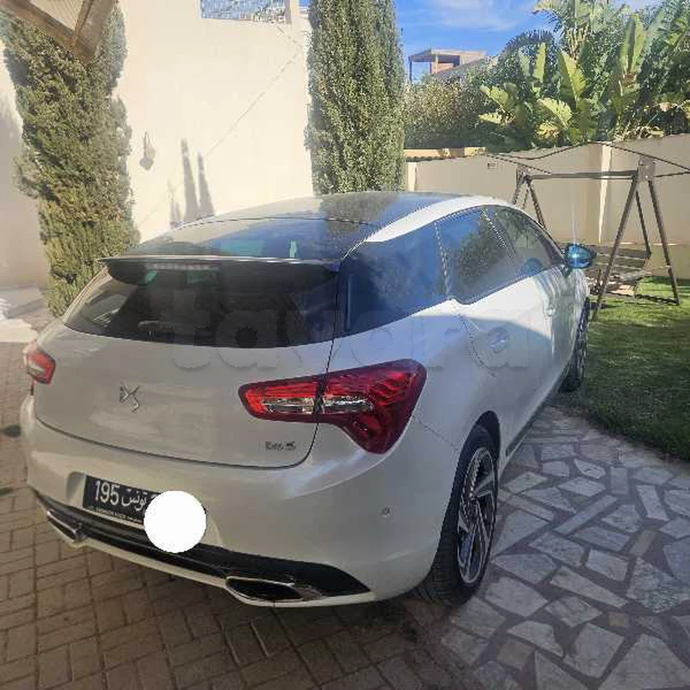 Citroen DS5