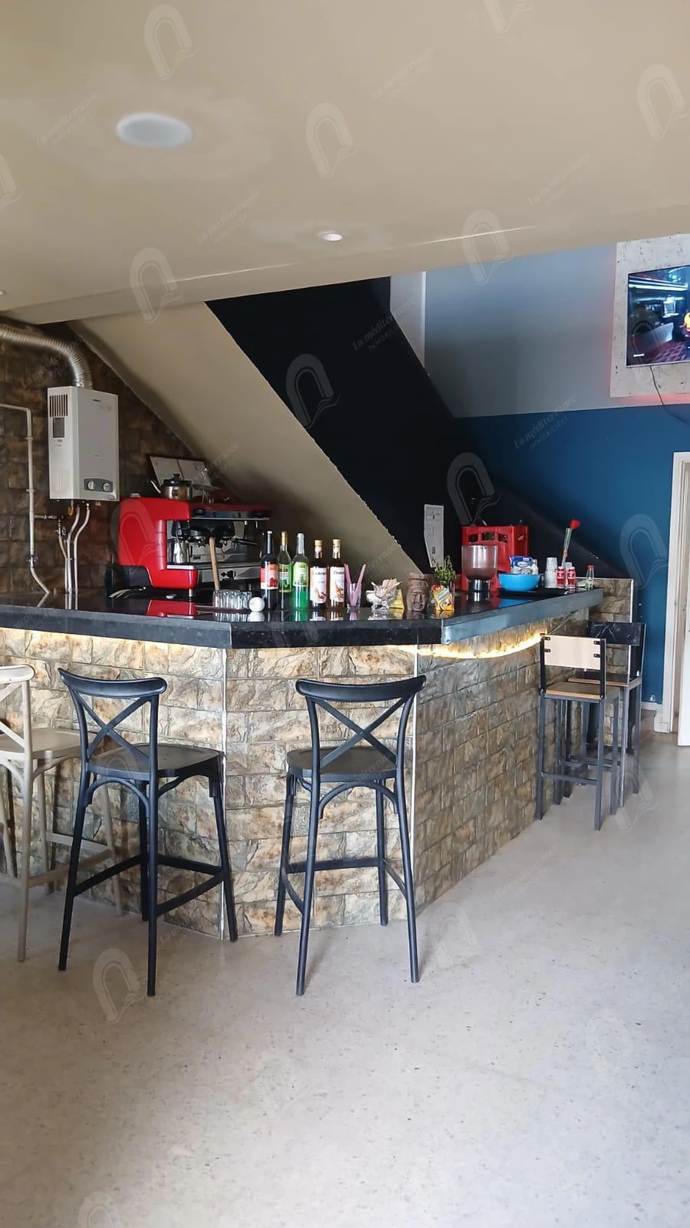 A vendre café avec matériaux à cite el waha